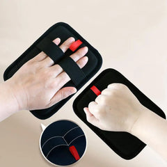 New Pet Grooming Gloves reusable Static Dedusting Brush Pet Hair Remover Brush Removing Dog Cat Hair From Sofa Carpet Clothes