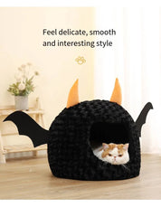 Pet House Halloween Imp Cat Litter Big Space Fall and Winter Warmth Teddy Fadou Puppy Kennel Cat House Christmas Gift
