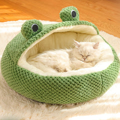 New Pet Nest Winter Warm Dog Den Cat Villa Plush Pets Mattress Small Frog Shape Semi Enclosed Kitten Puppy House Pet Supplies