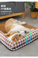 The Cat and Dog House Uses Large Straw MATS, Cat Beds, Ice Beds, Semi-disassembled and Washed Bamboo Mat MATS Pet Ice Pad