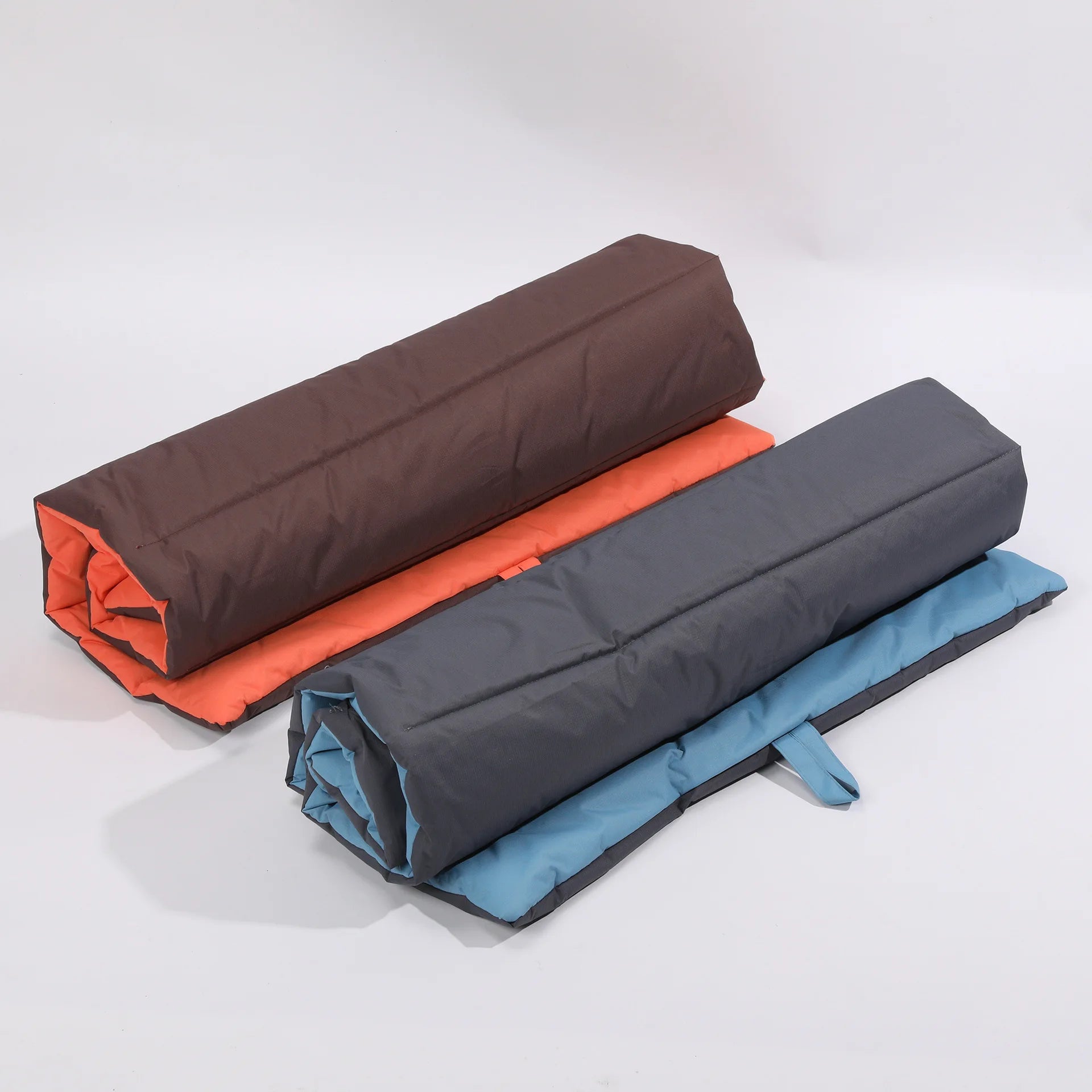 New Portable Pet Mat for Outdoor Travel Waterproof Moisture-proof and Foldable Outdoor Dog Bed Portable Camping Travel Pet Mat