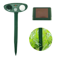 Outdoors Ultrasonic Pet Dog Cat Garden Deterants Upgrade Solar Power Repellers Rechargeable For Animal Dog Raccoon Squirrel Deer